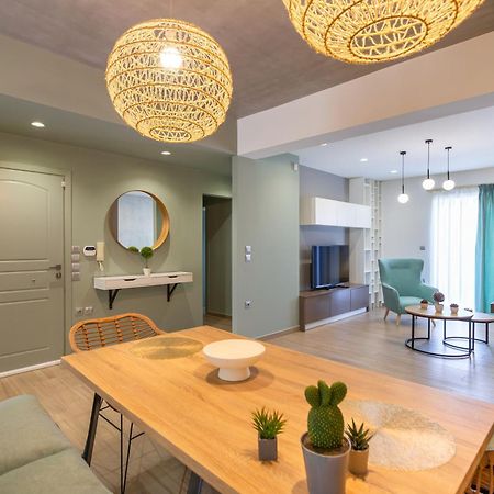 Near Nafpaktos' KiteSurfing beach, Luxurious Penthouse - Άνετο οροφοδιαμέρισμα 65m2 με θέα, κοντά στην παραλία Γριμπόβου Εξωτερικό φωτογραφία